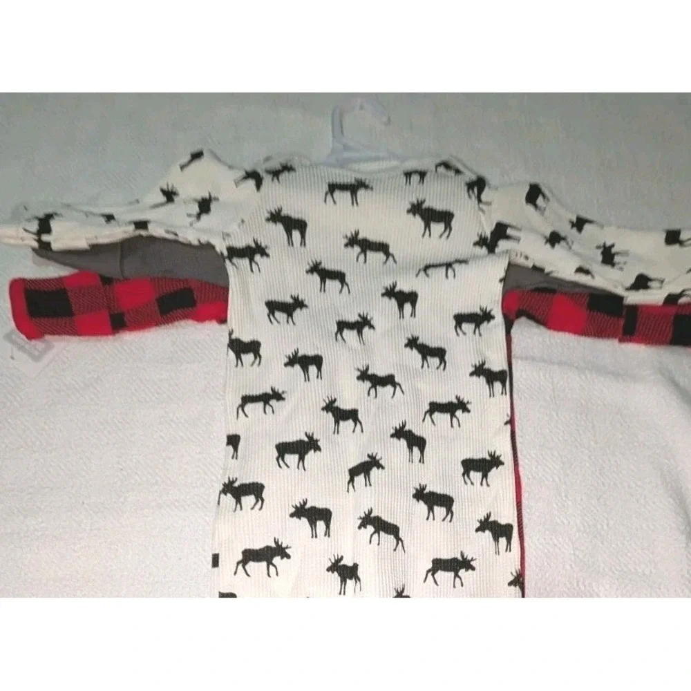 NWT Cozy, 3-pack one-piece baby clothes, Moose Print, Plaid Gowns 0-6 Months